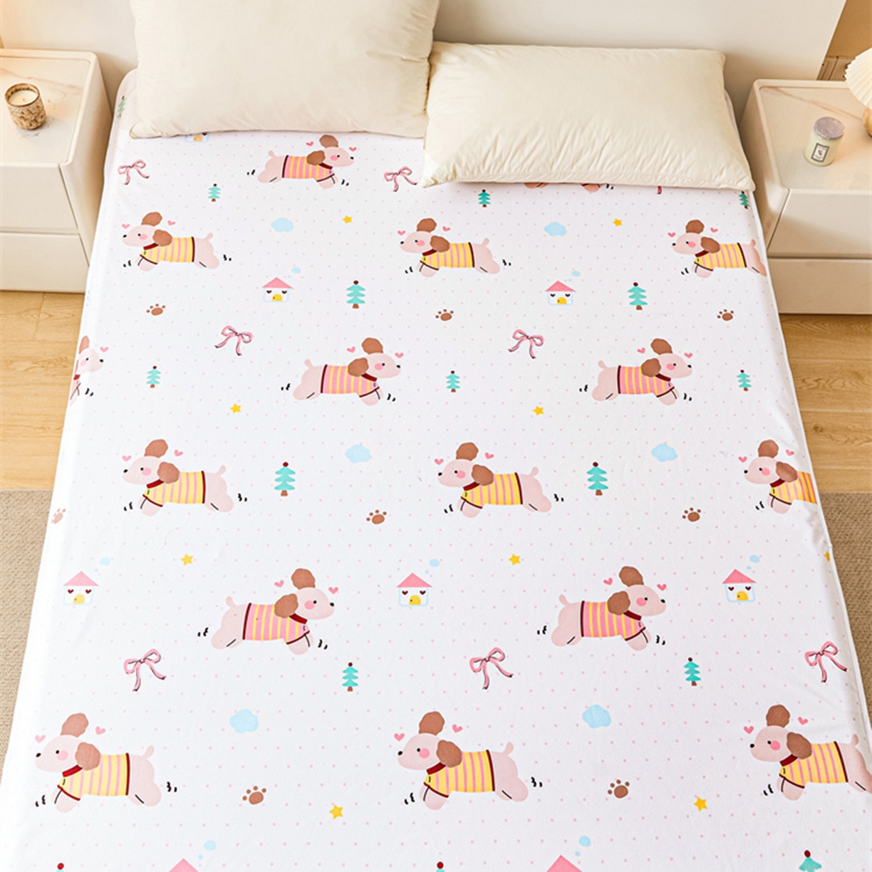 91家纺网 家纺一手货源 找家纺 雯豆家纺 2025新款防水隔尿垫子卡通成人床垫保护罩A类宝宝尿垫 防水隔尿垫-条纹狗