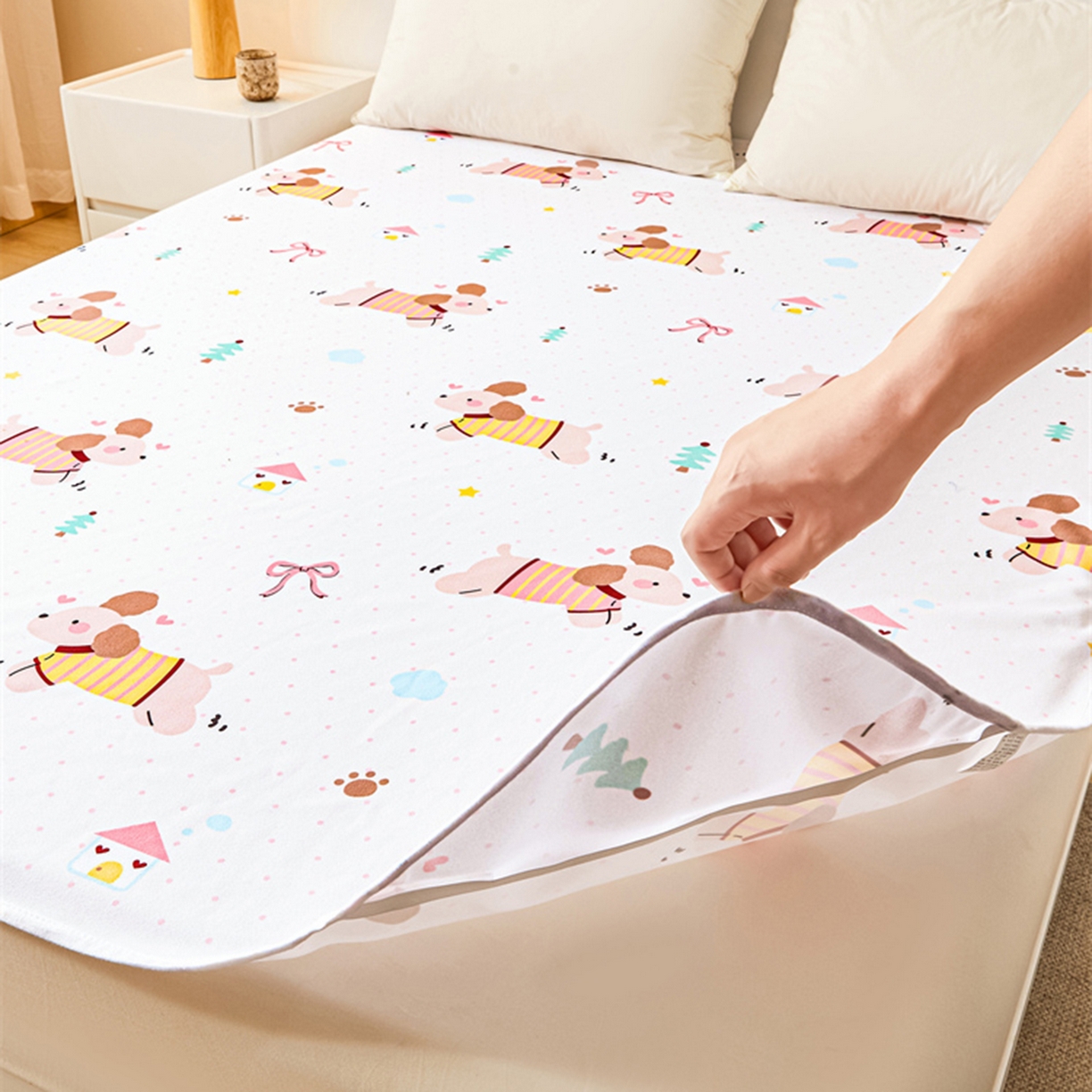 91家纺网 家纺一手货源 找家纺 雯豆家纺 2025新款防水隔尿垫子卡通成人床垫保护罩A类宝宝尿垫 防水隔尿垫-条纹狗