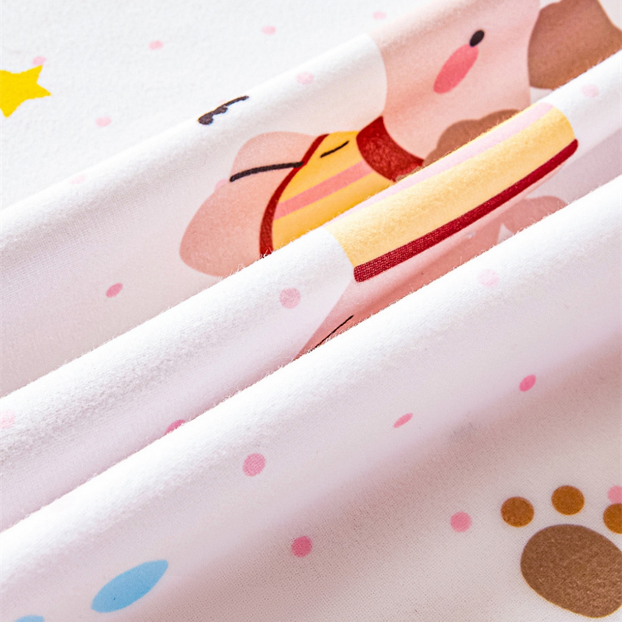 91家纺网 家纺一手货源 找家纺 雯豆家纺 2025新款防水隔尿垫子卡通成人床垫保护罩A类宝宝尿垫 防水隔尿垫-条纹狗