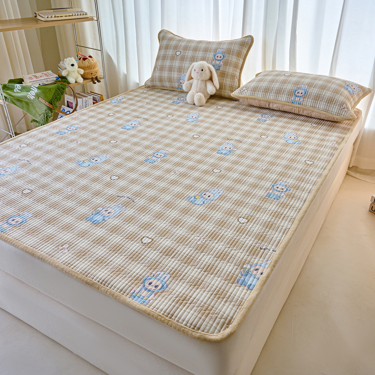 91家纺网 家纺一手货源 找家纺 小叮当家纺仓储工厂店 2025新款棉加绒床垫一面全棉一面牛奶绒床褥垫软床垫床盖四季通用 拉布兔兔（A棉B绒）