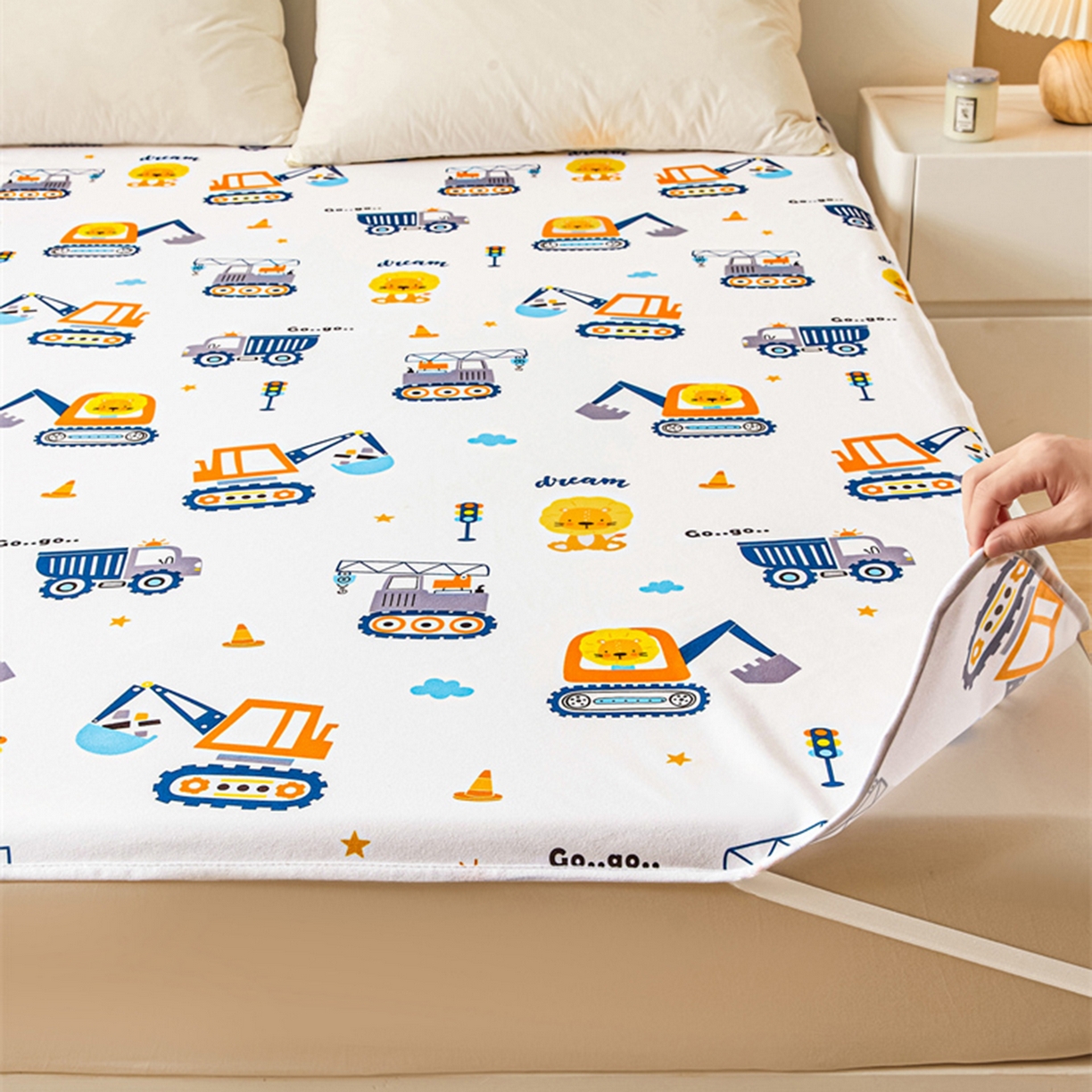 雯豆家纺 2025新款防水隔尿垫子卡通成人床垫保护罩A类宝宝尿垫 防水隔尿垫-挖掘机