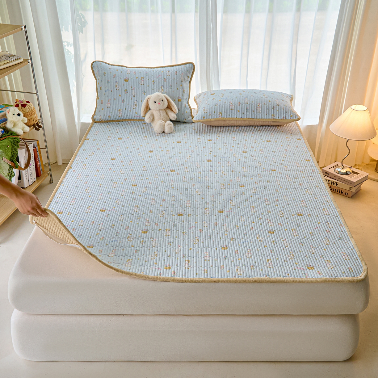 91家纺网 家纺一手货源 找家纺 小叮当家纺仓储工厂店 2025新款棉加绒床垫一面全棉一面牛奶绒床褥垫软床垫床盖四季通用 萌萌鸭(A棉B绒）