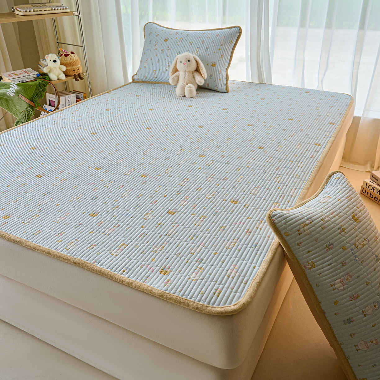 91家纺网 家纺一手货源 找家纺 小叮当家纺仓储工厂店 2025新款棉加绒床垫一面全棉一面牛奶绒床褥垫软床垫床盖四季通用 萌萌鸭(A棉B绒）