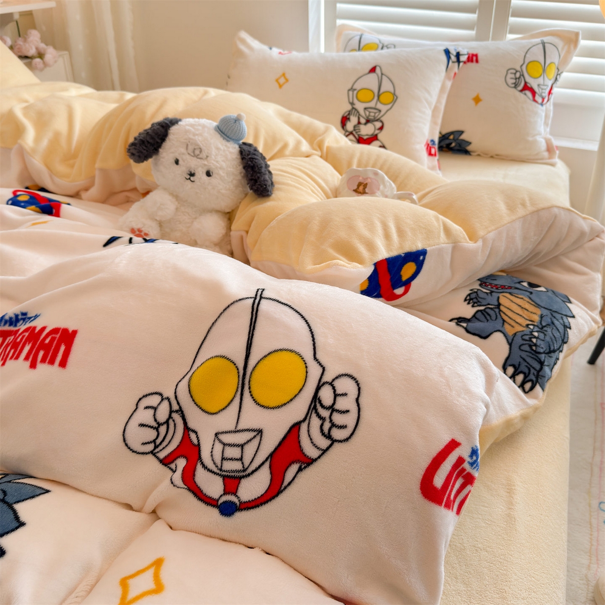 91家纺网 家纺一手货源 找家纺 （总）名兮家居 2025新款经典奥特曼-三丽鸥加厚牛奶绒单被套