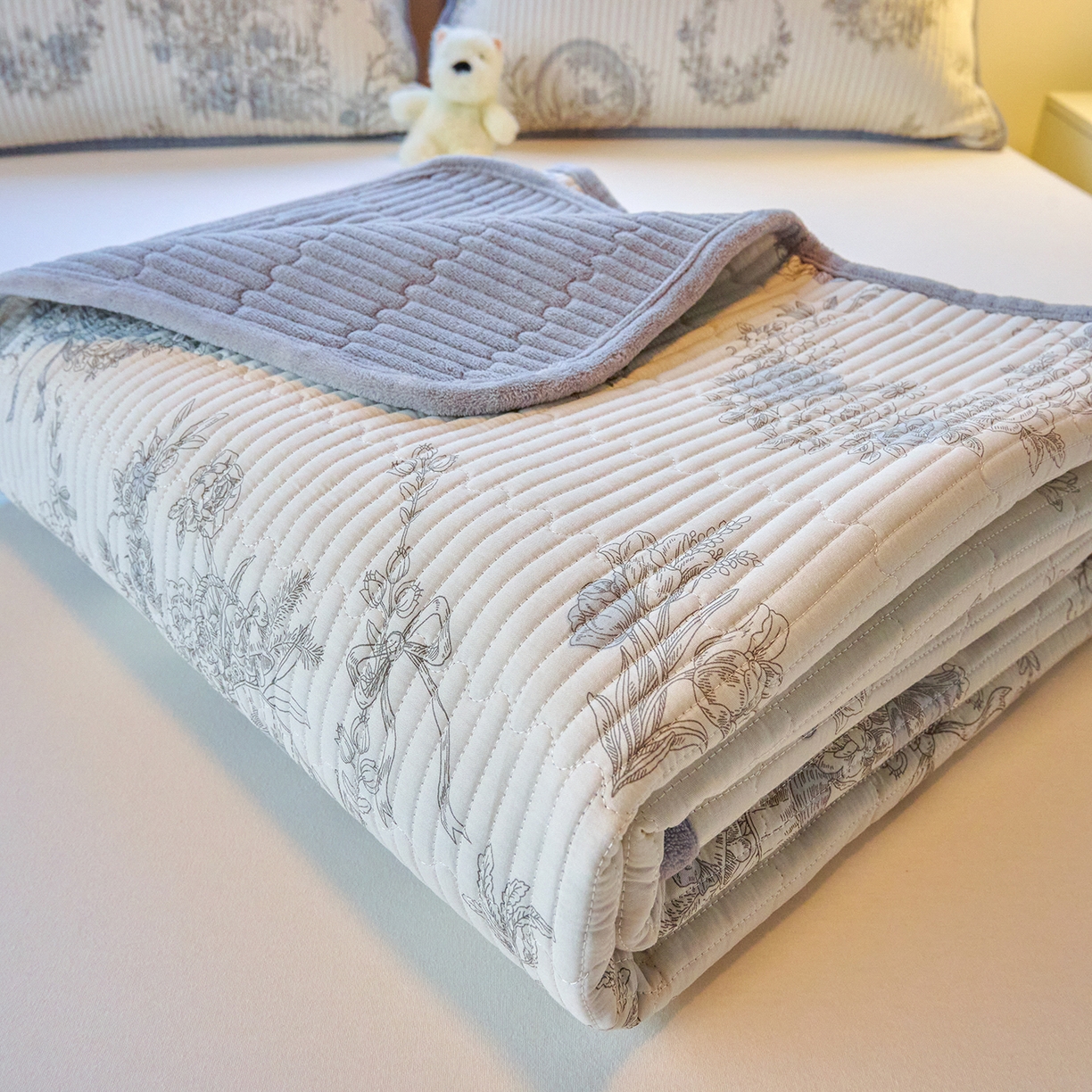 91家纺网 家纺一手货源 找家纺 小叮当家纺仓储工厂店 2025新款棉加绒床垫一面全棉一面牛奶绒床褥垫软床垫床盖四季通用 莫奈花园(A棉B绒）