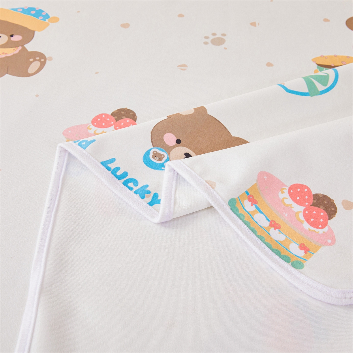 91家纺网 家纺一手货源 找家纺 雯豆家纺 2025新款防水隔尿垫子卡通成人床垫保护罩A类宝宝尿垫 防水隔尿垫-小伙伴