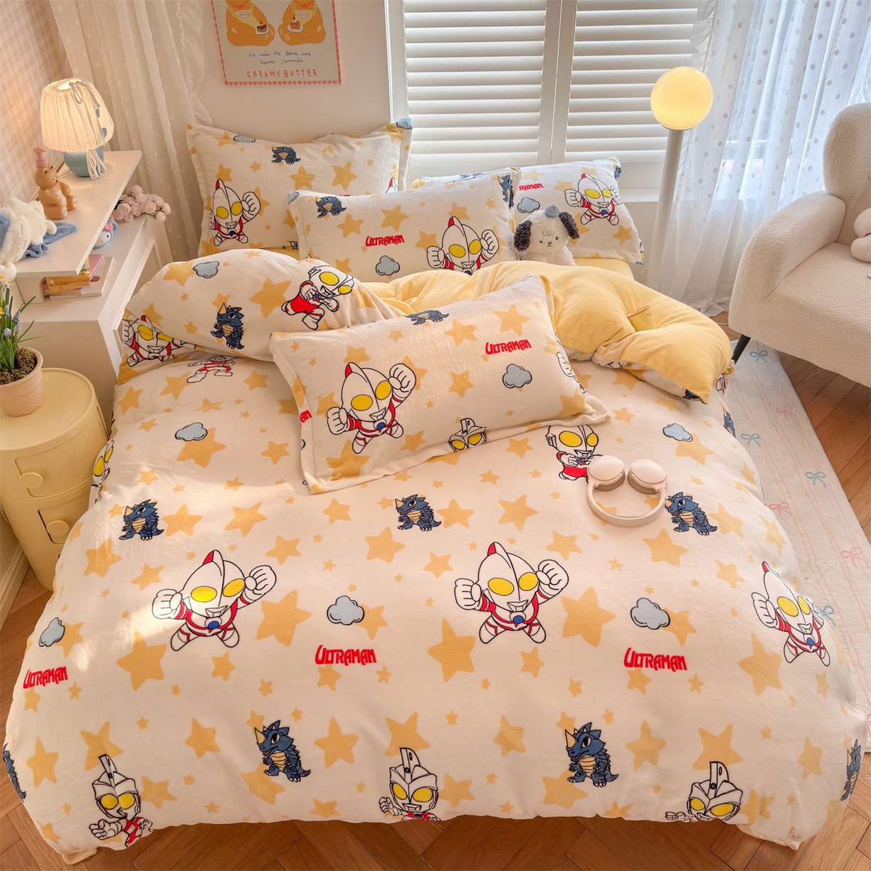 91家纺网 家纺一手货源 找家纺 （总）名兮家居 2025新款经典奥特曼-三丽鸥加厚牛奶绒单被套