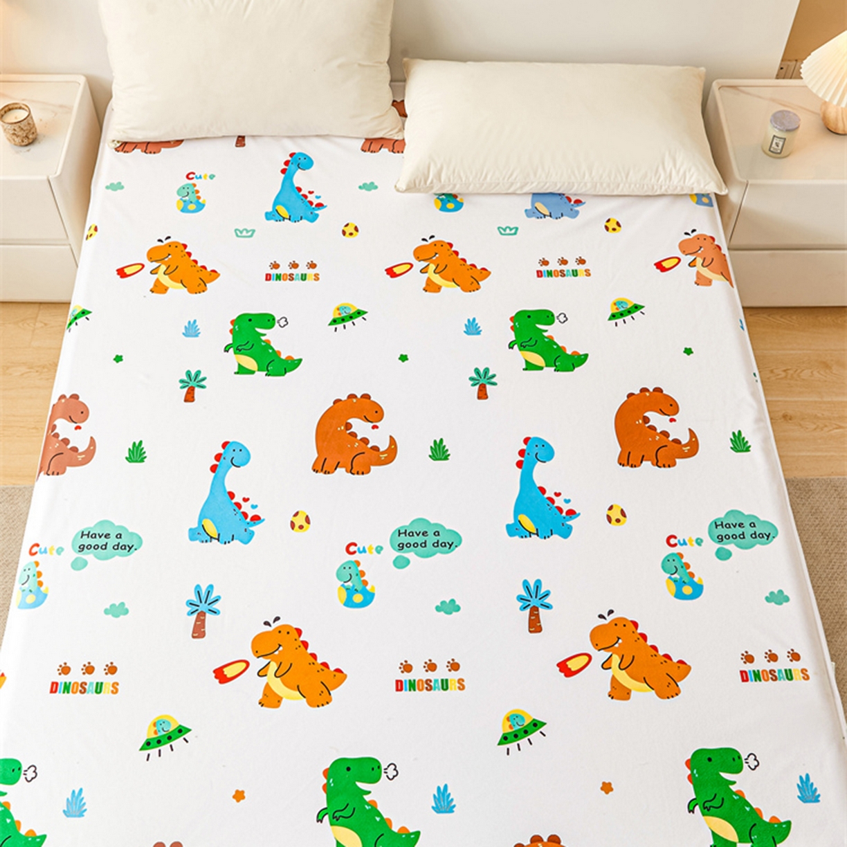 91家纺网 家纺一手货源 找家纺 雯豆家纺 2025新款防水隔尿垫子卡通成人床垫保护罩A类宝宝尿垫 防水隔尿垫-小恐龙