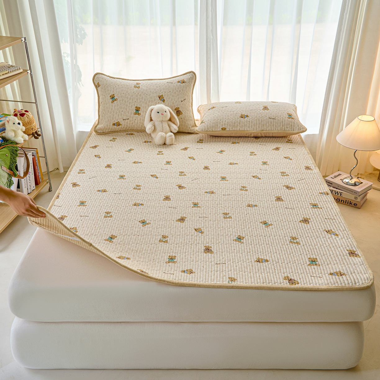 91家纺网 家纺一手货源 找家纺 小叮当家纺仓储工厂店 2025新款棉加绒床垫一面全棉一面牛奶绒床褥垫软床垫床盖四季通用 趴趴熊(A棉B绒）