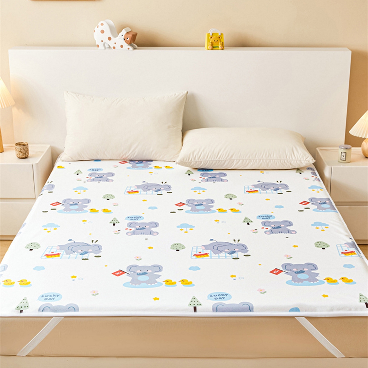 91家纺网 家纺一手货源 找家纺 雯豆家纺 2025新款防水隔尿垫子卡通成人床垫保护罩A类宝宝尿垫 防水隔尿垫-小象嘟嘟