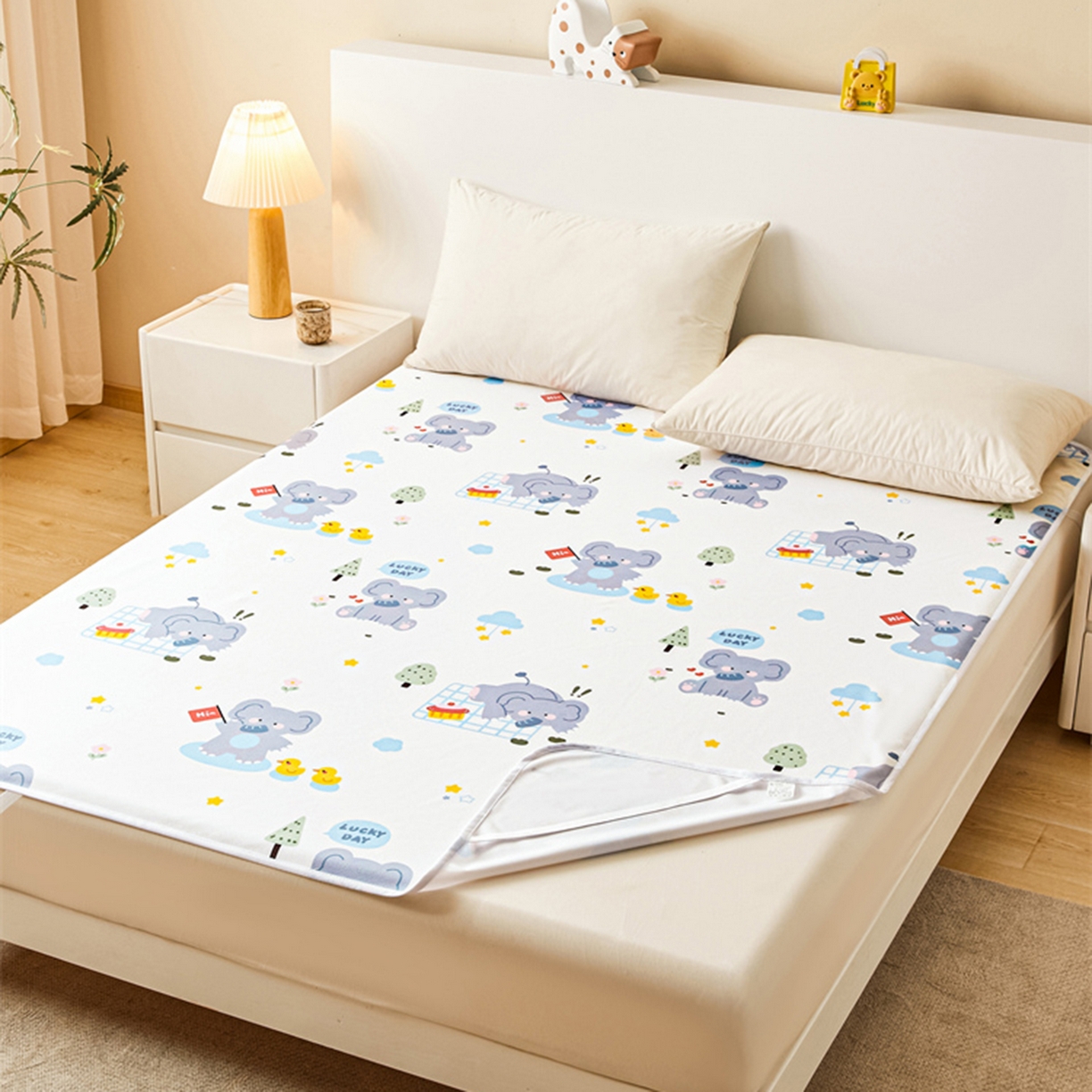 91家纺网 家纺一手货源 找家纺 雯豆家纺 2025新款防水隔尿垫子卡通成人床垫保护罩A类宝宝尿垫 防水隔尿垫-小象嘟嘟