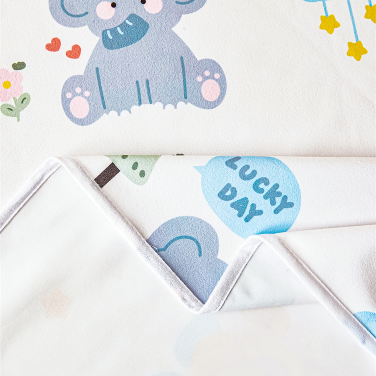 91家纺网 家纺一手货源 找家纺 雯豆家纺 2025新款防水隔尿垫子卡通成人床垫保护罩A类宝宝尿垫 防水隔尿垫-小象嘟嘟