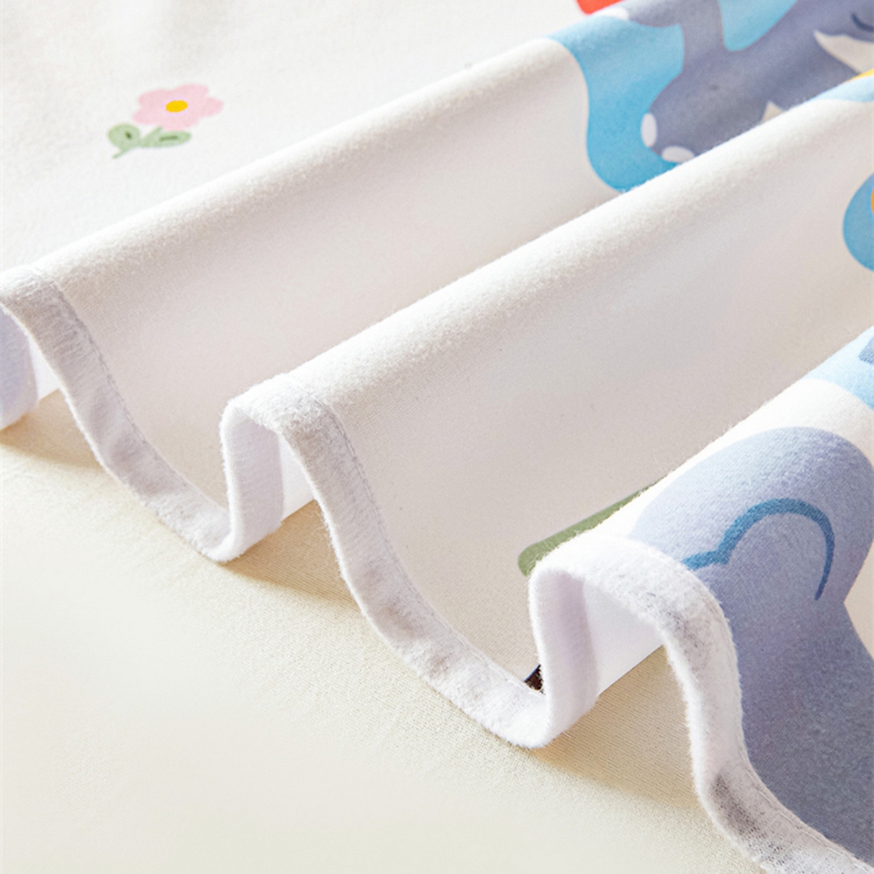 91家纺网 家纺一手货源 找家纺 雯豆家纺 2025新款防水隔尿垫子卡通成人床垫保护罩A类宝宝尿垫 防水隔尿垫-小象嘟嘟