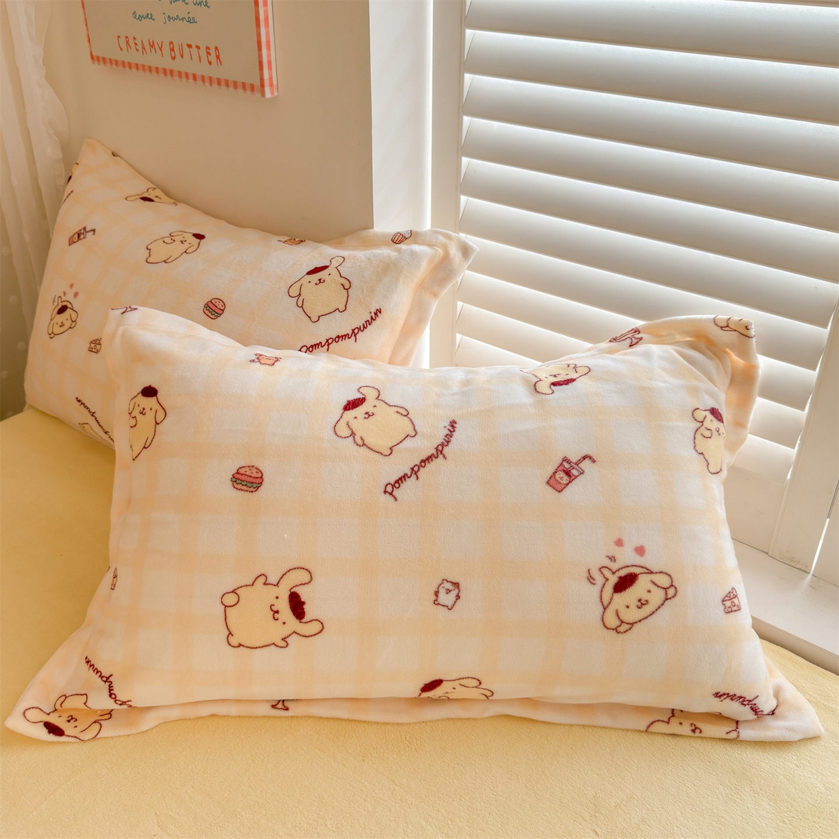 91家纺网 家纺一手货源 找家纺 名兮家居 2025新款经典奥特曼-三丽鸥加厚牛奶绒单被套 格子布丁狗