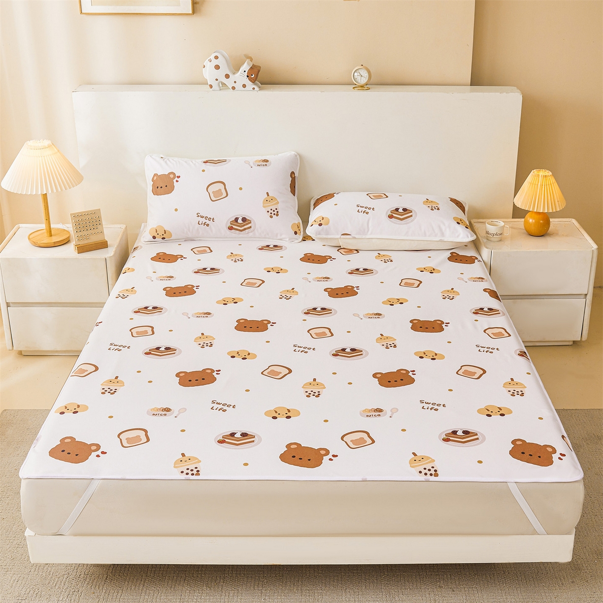 91家纺网 家纺一手货源 找家纺 雯豆家纺 2025新款防水隔尿垫子卡通成人床垫保护罩A类宝宝尿垫 防水隔尿垫-小熊派对