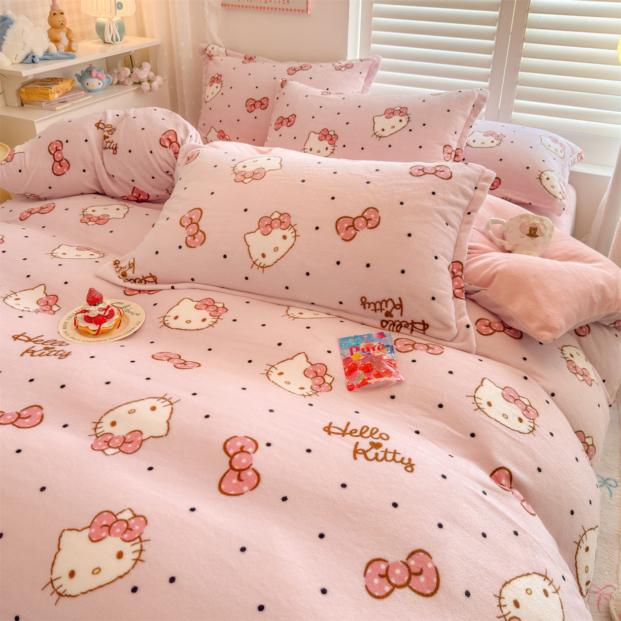 91家纺网 家纺一手货源 找家纺 名兮家居 2025新款经典奥特曼-三丽鸥加厚牛奶绒单被套 美美kt