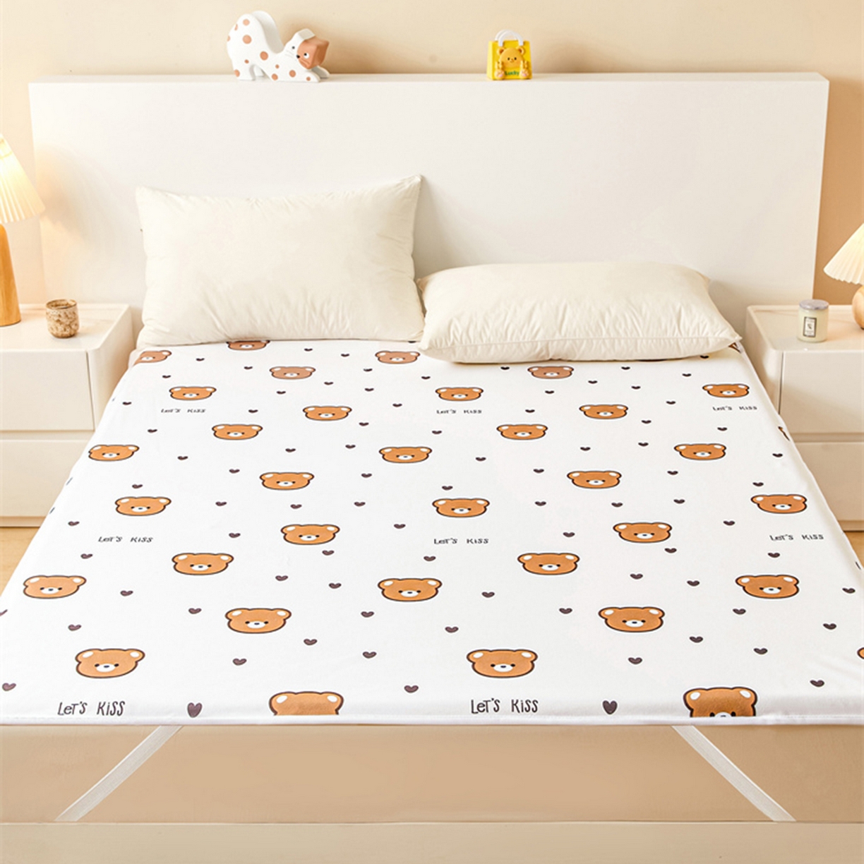 91家纺网 家纺一手货源 找家纺 雯豆家纺 2025新款防水隔尿垫子卡通成人床垫保护罩A类宝宝尿垫 防水隔尿垫-小熊头