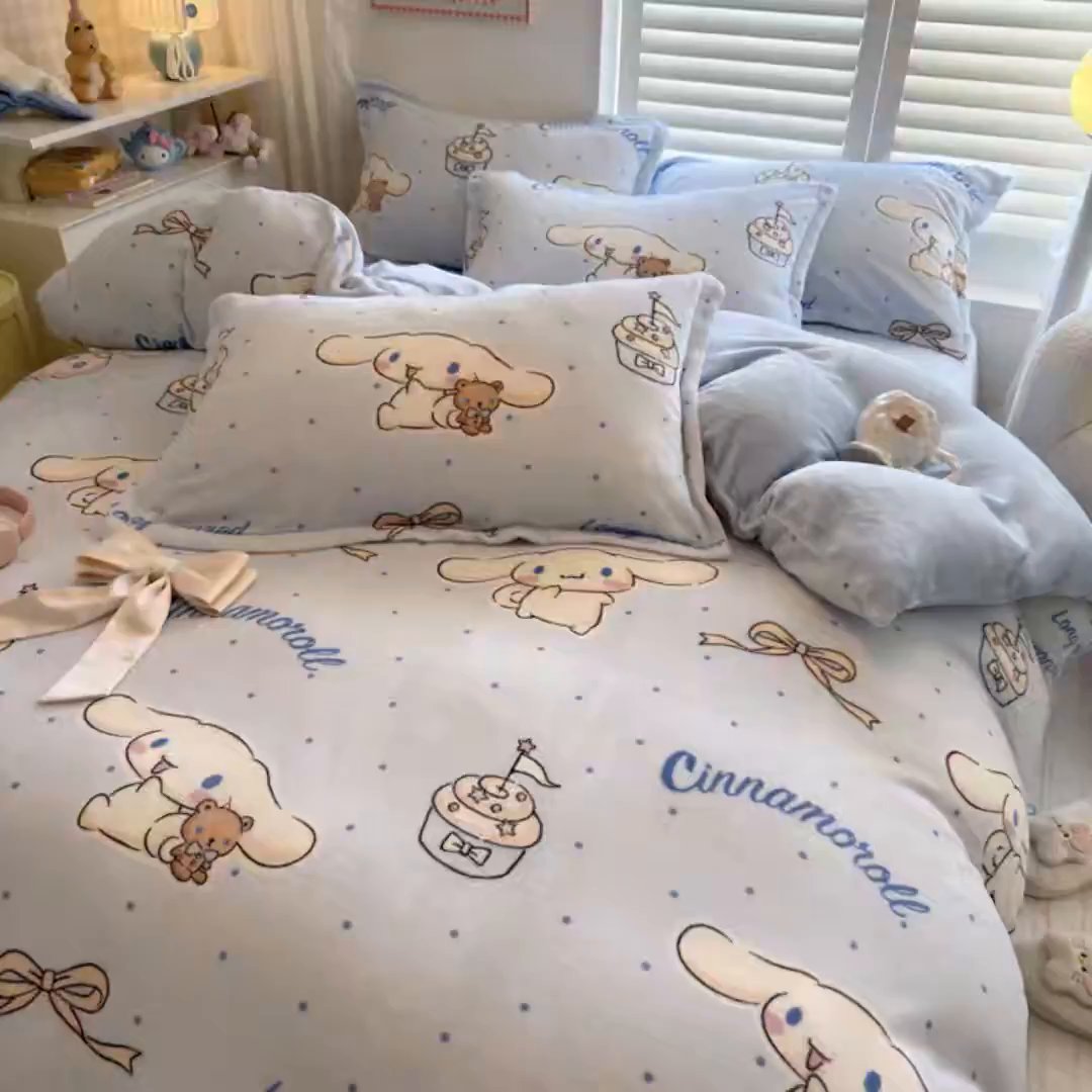 91家纺网 家纺一手货源 找家纺 名兮家居 2025新款经典奥特曼-三丽鸥加厚牛奶绒单被套 甜品大耳狗