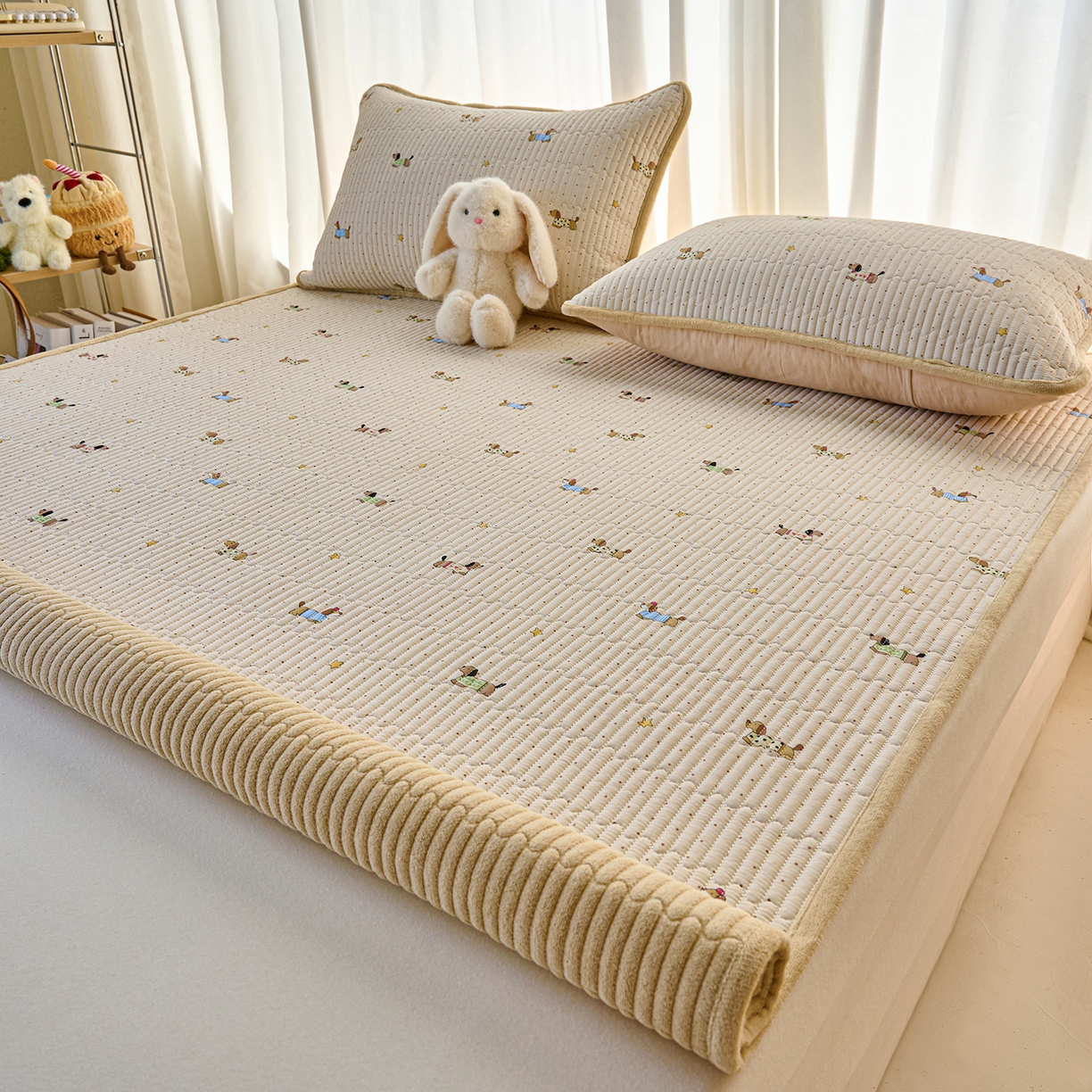 91家纺网 家纺一手货源 找家纺 小叮当家纺仓储工厂店 2025新款棉加绒床垫一面全棉一面牛奶绒床褥垫软床垫床盖四季通用 星星柯基(A棉B绒）