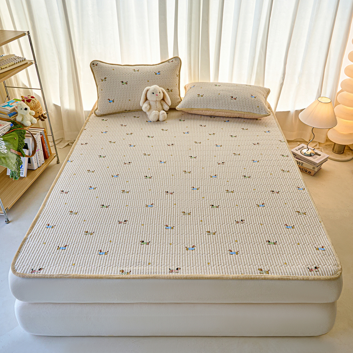 91家纺网 家纺一手货源 找家纺 小叮当家纺仓储工厂店 2025新款棉加绒床垫一面全棉一面牛奶绒床褥垫软床垫床盖四季通用 星星柯基(A棉B绒）