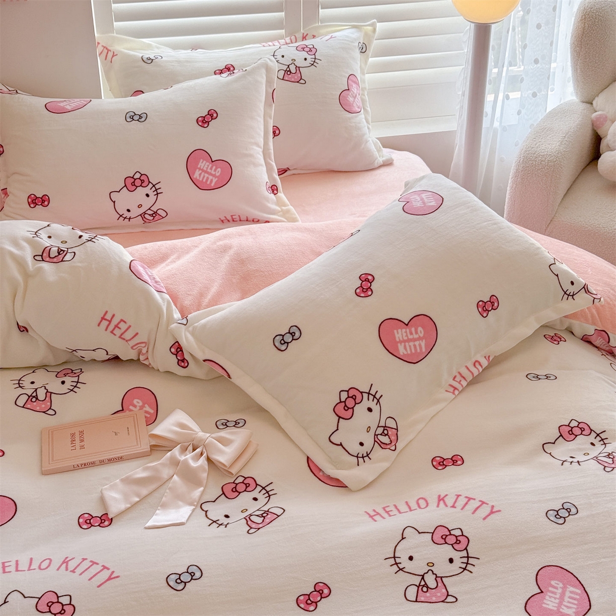 91家纺网 家纺一手货源 找家纺 名兮家居 2025新款经典奥特曼-三丽鸥加厚牛奶绒单被套 甜心kt