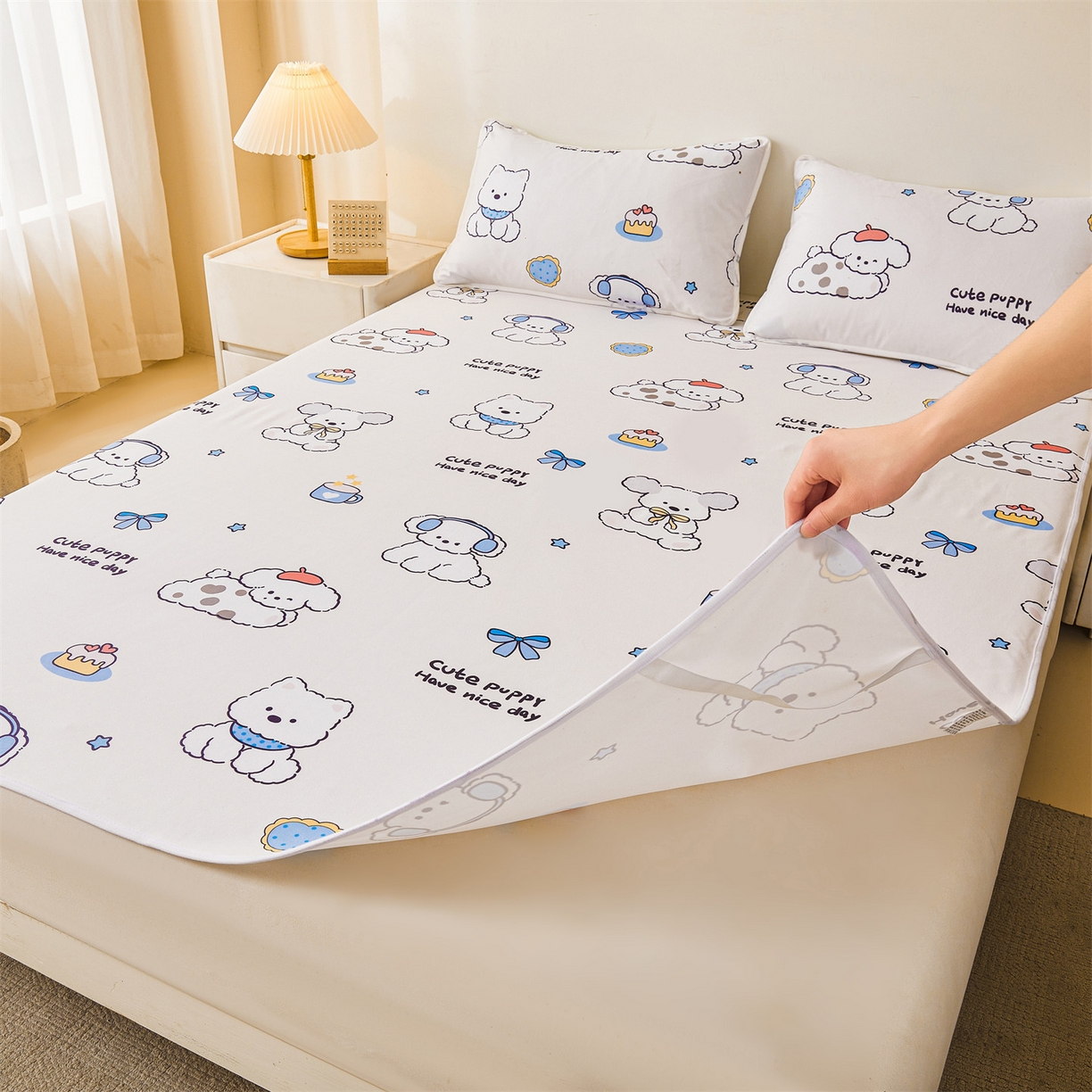 91家纺网 家纺一手货源 找家纺 雯豆家纺 2025新款防水隔尿垫子卡通成人床垫保护罩A类宝宝尿垫 防水隔尿垫-音乐小狗