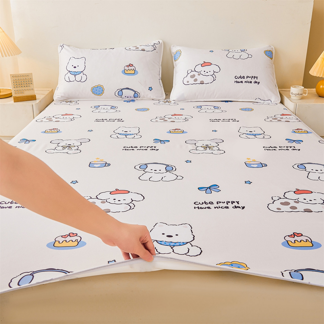 91家纺网 家纺一手货源 找家纺 雯豆家纺 2025新款防水隔尿垫子卡通成人床垫保护罩A类宝宝尿垫 防水隔尿垫-音乐小狗