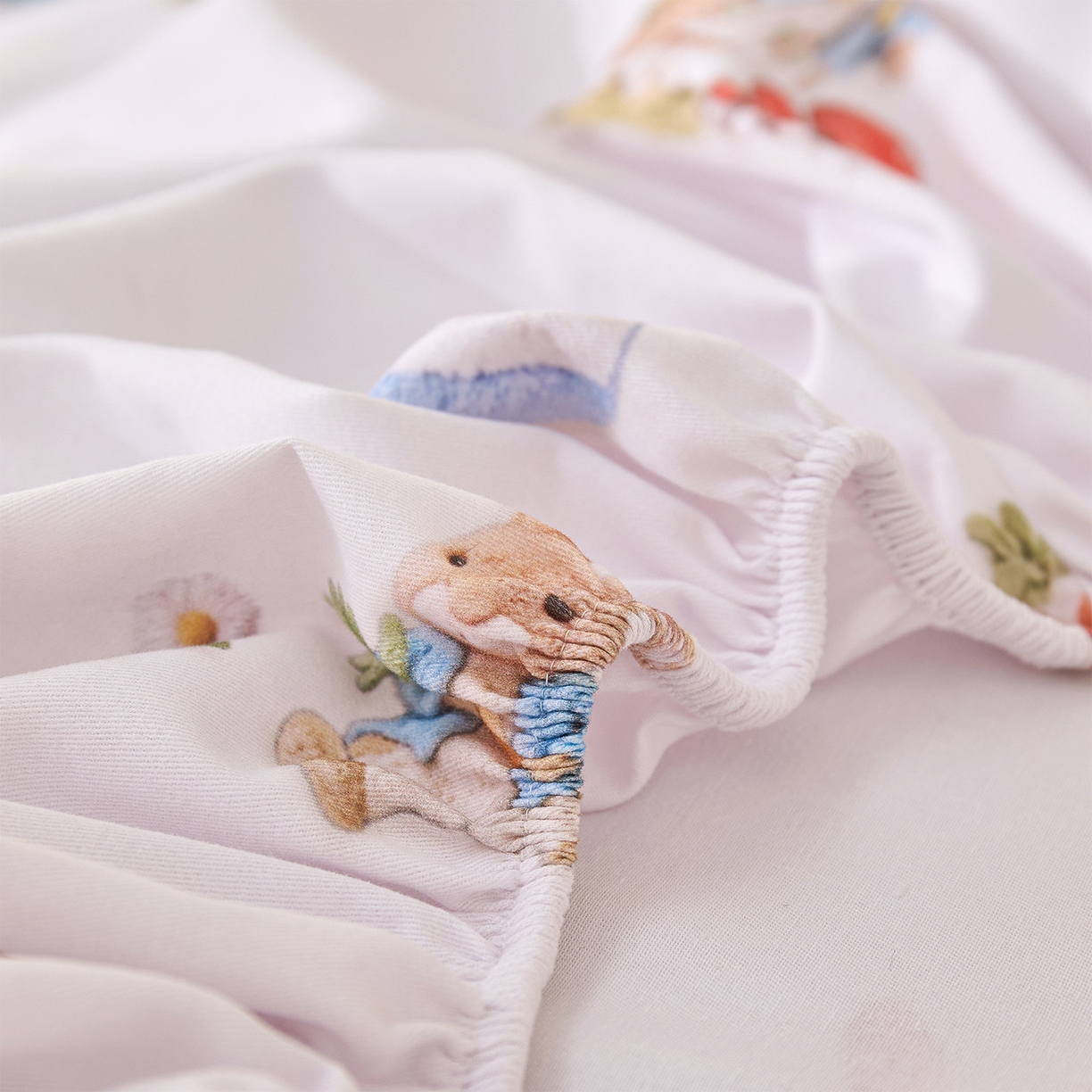 91家纺网 家纺一手货源 找家纺 元元家居（元元被业） 2025秋冬新款全棉纯棉磨毛印花单床笠 彼得庄园