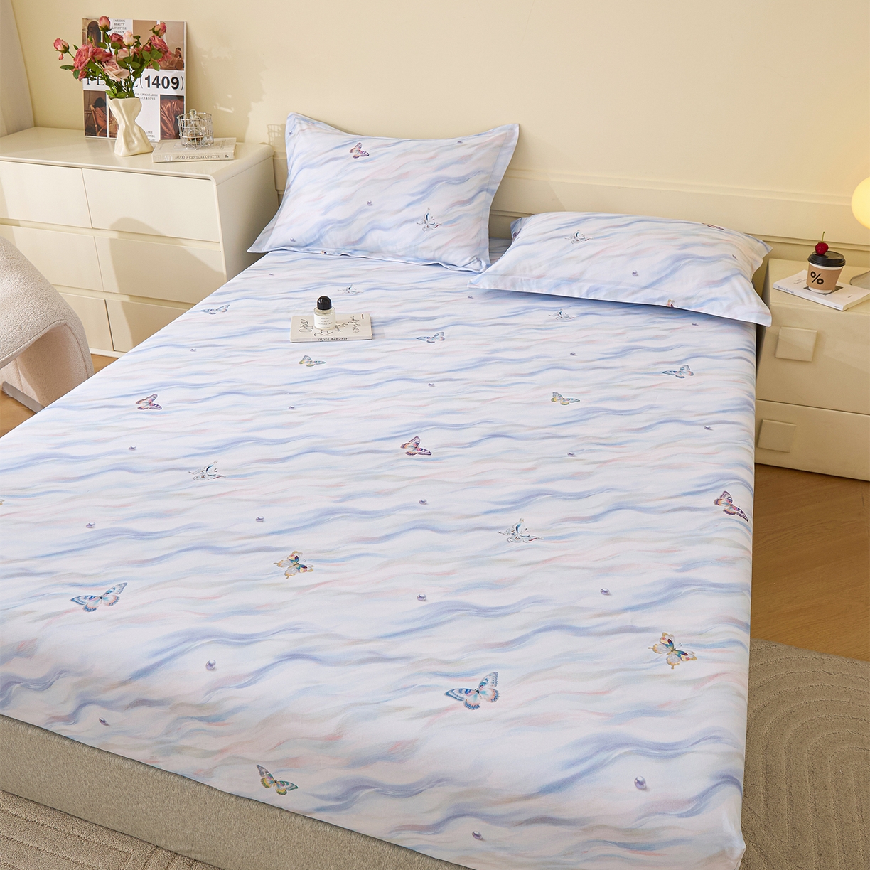 91家纺网 家纺一手货源 找家纺 元元家居（元元被业） 2025秋冬新款全棉纯棉磨毛印花单床笠 蝶梦星河