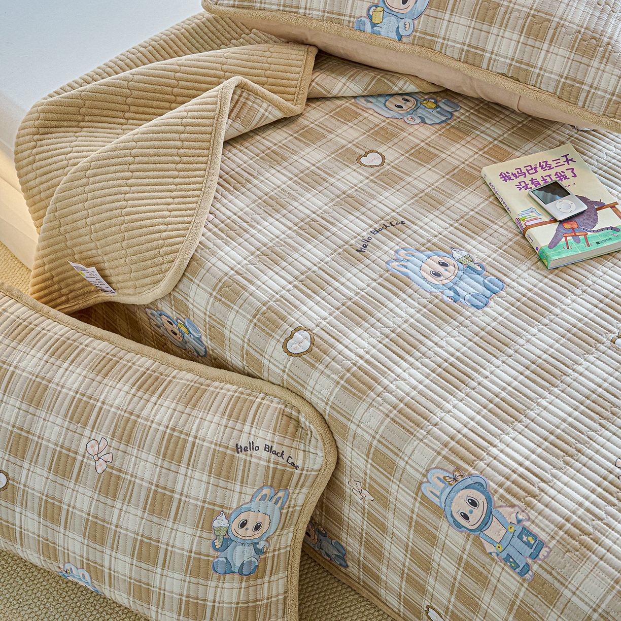 91家纺网 家纺一手货源 找家纺 小叮当家纺仓储工厂店 2025新款A版全棉B版牛奶绒床盖系列单床盖床盖单件 拉布兔兔（A棉B绒）