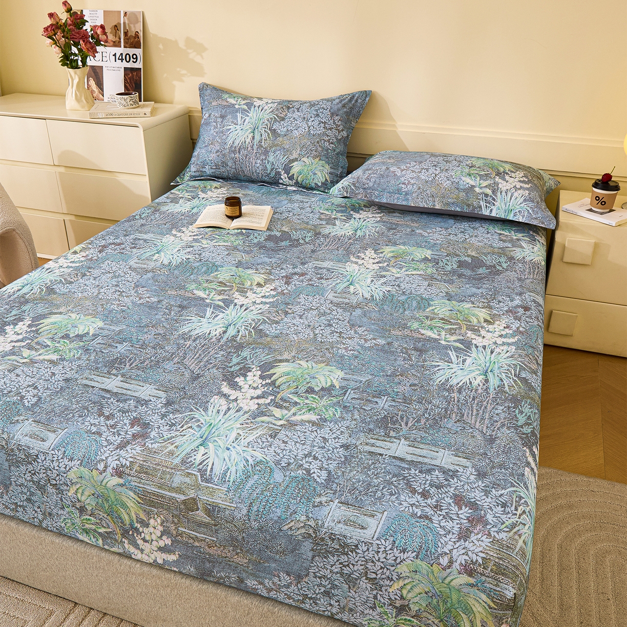 91家纺网 家纺一手货源 找家纺 元元家居（元元被业） 2025秋冬新款全棉纯棉磨毛印花单床笠 繁花点缀