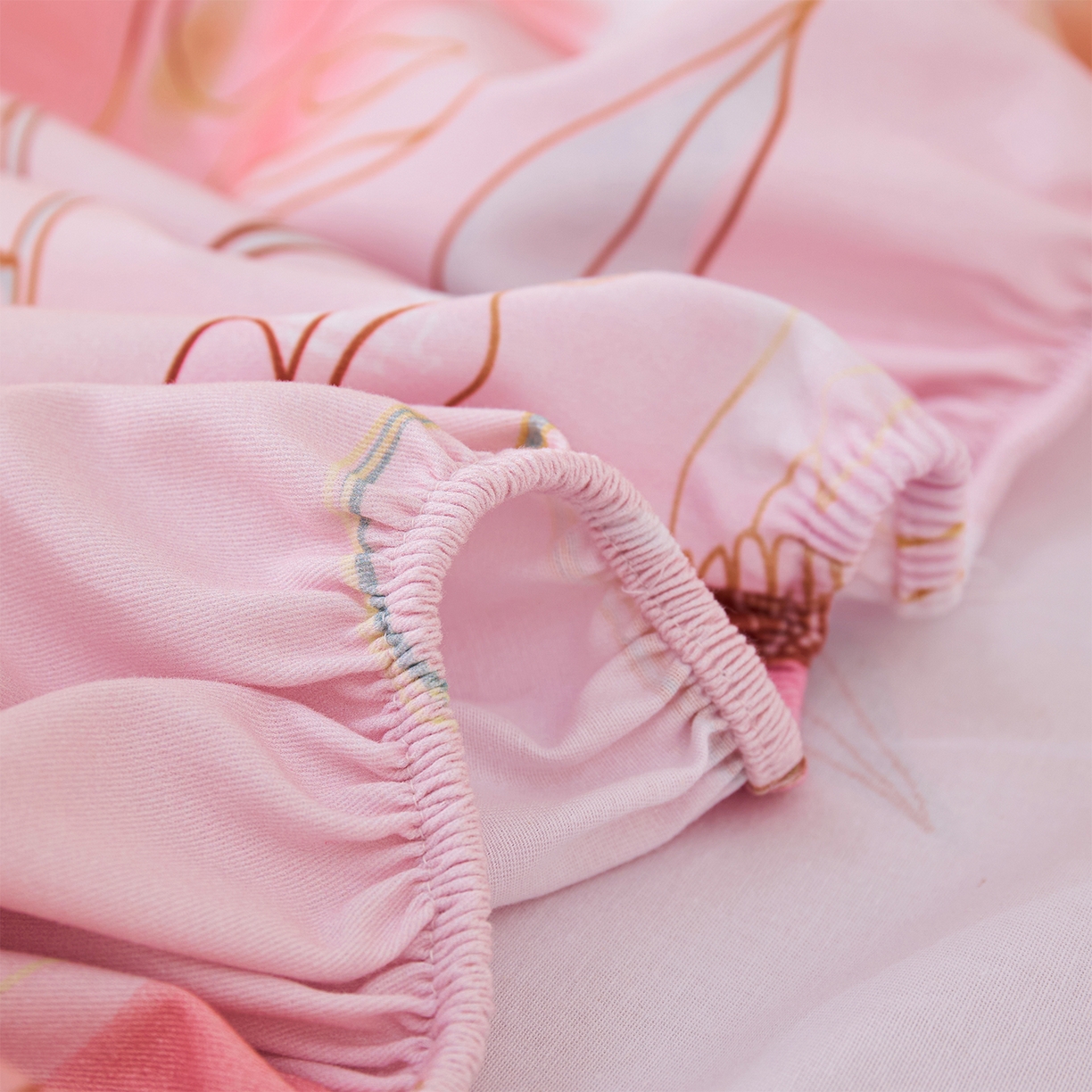 91家纺网 家纺一手货源 找家纺 元元家居（元元被业） 2025秋冬新款全棉纯棉磨毛印花单床笠 光韵花季