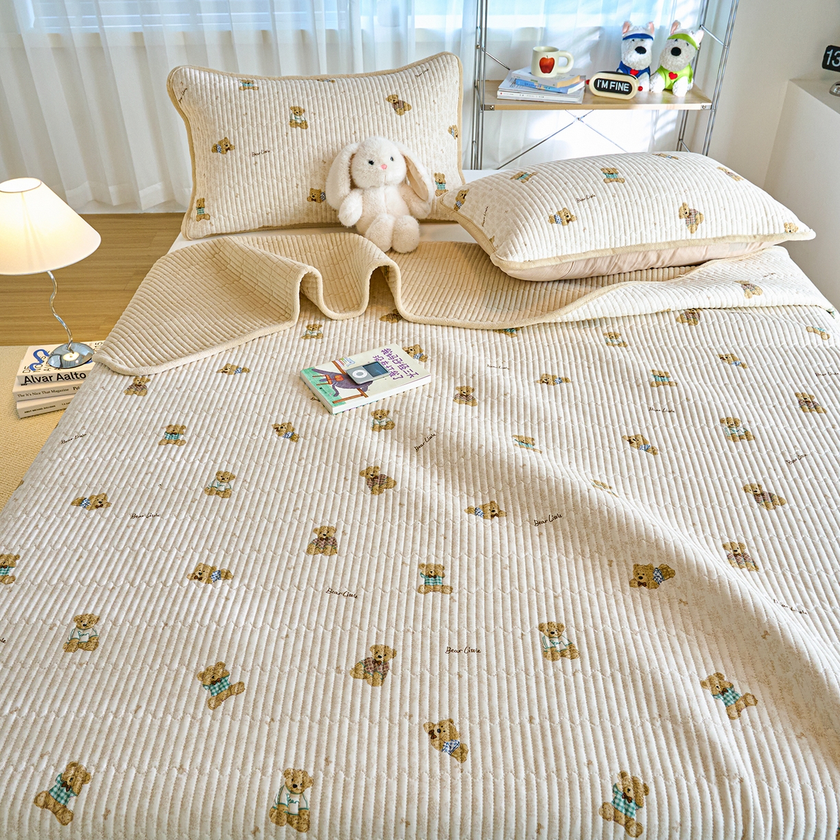 91家纺网 家纺一手货源 找家纺 小叮当家纺仓储工厂店 2025新款A版全棉B版牛奶绒床盖系列单床盖床盖单件 趴趴熊（A棉B绒）