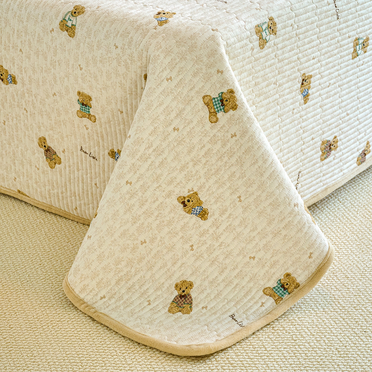 91家纺网 家纺一手货源 找家纺 小叮当家纺仓储工厂店 2025新款A版全棉B版牛奶绒床盖系列单床盖床盖单件 趴趴熊（A棉B绒）