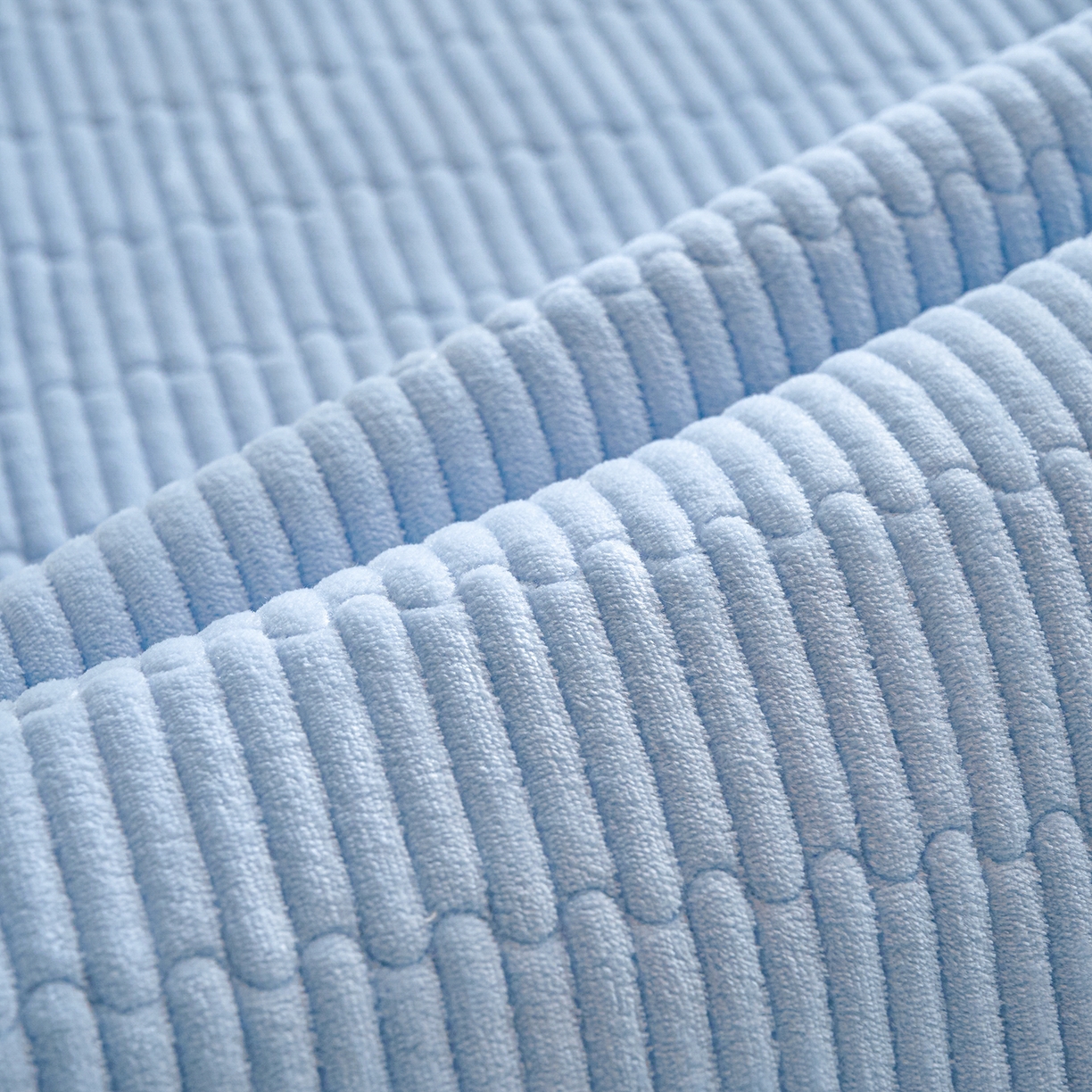 91家纺网 家纺一手货源 找家纺 小叮当家纺仓储工厂店 2025新款A版全棉B版牛奶绒床盖系列单床盖床盖单件 逗号日记（A棉B绒）