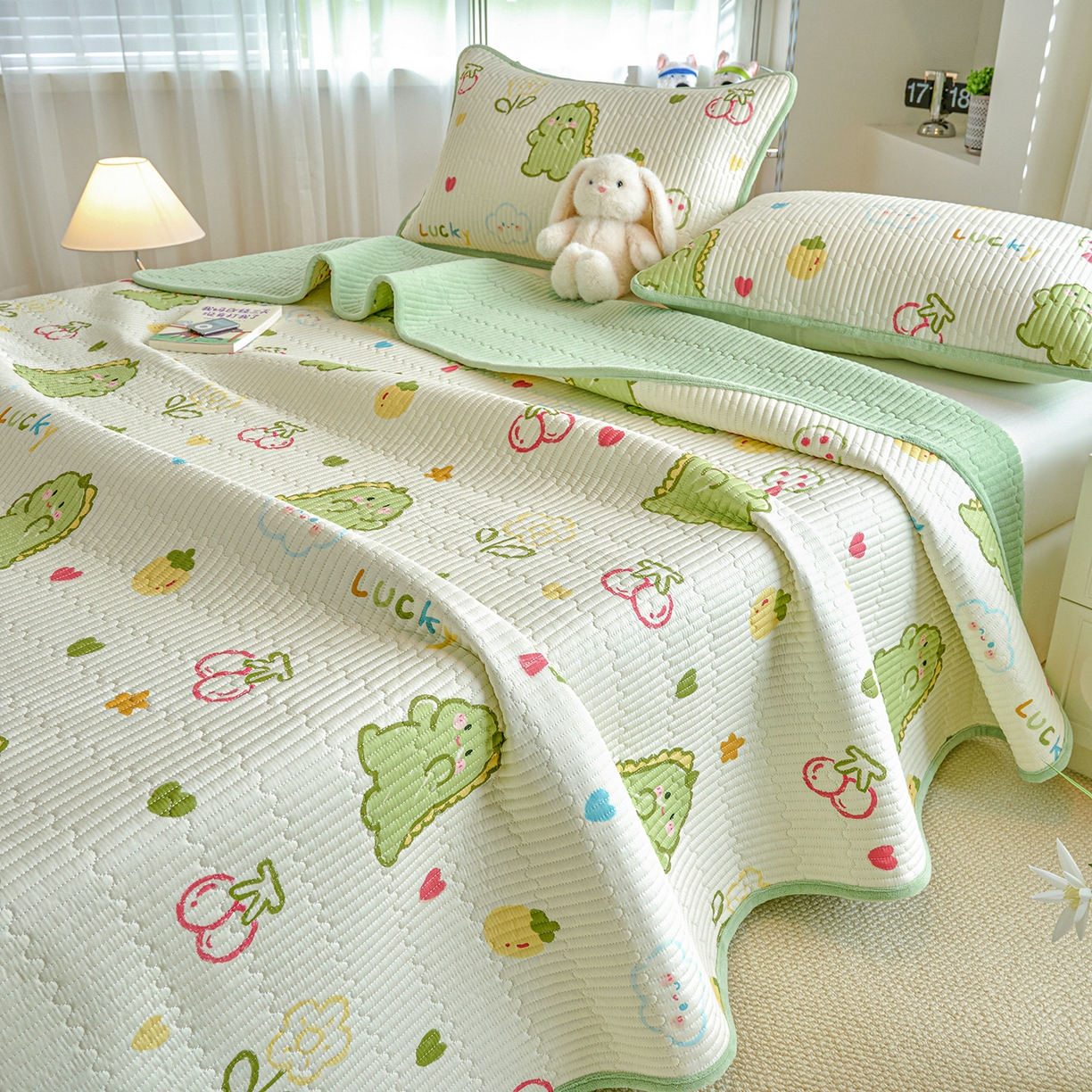 91家纺网 家纺一手货源 找家纺 小叮当家纺仓储工厂店 2025新款A版全棉B版牛奶绒床盖系列单床盖床盖单件 幸运独角龙（A棉B绒）