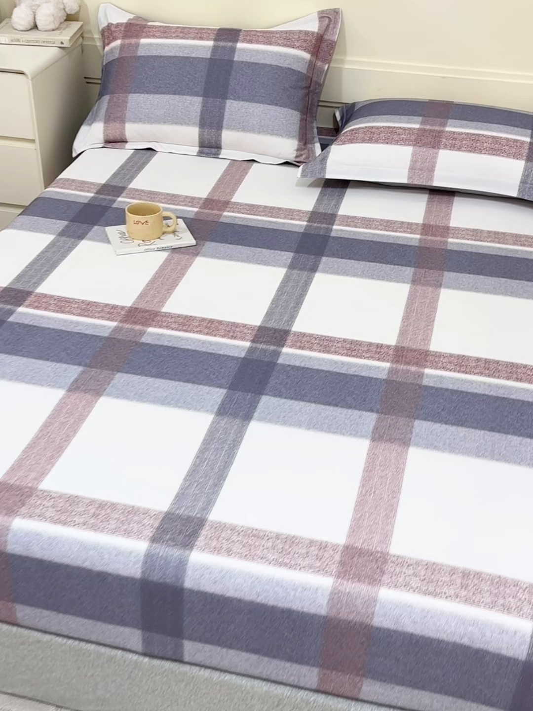 91家纺网 家纺一手货源 找家纺 元元家居（元元被业） 2025秋冬新款全棉纯棉磨毛印花单床笠 佩德拉