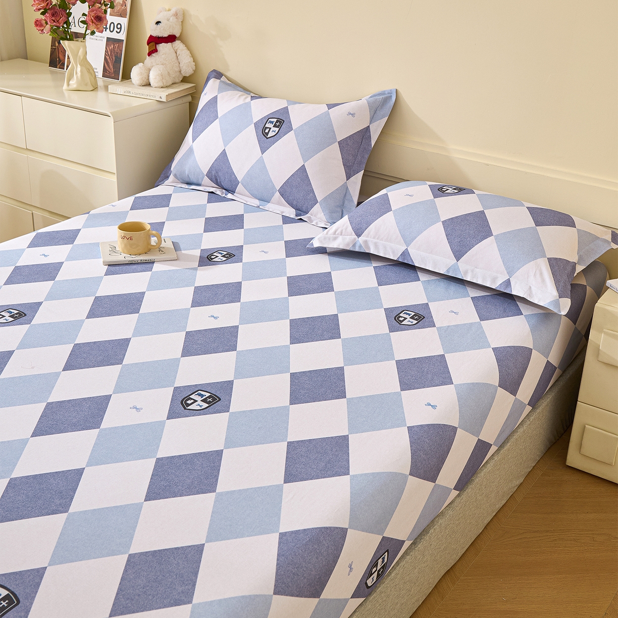 91家纺网 家纺一手货源 找家纺 元元家居（元元被业） 2025秋冬新款全棉纯棉磨毛印花单床笠 骑士荣耀