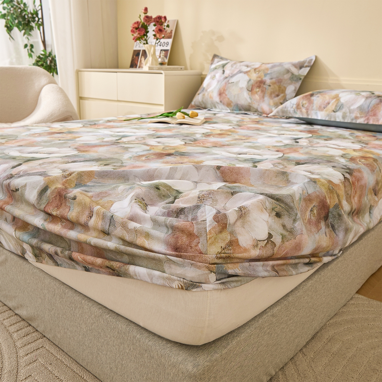 91家纺网 家纺一手货源 找家纺 元元家居（元元被业） 2025秋冬新款全棉纯棉磨毛印花单床笠 香雾蒙月