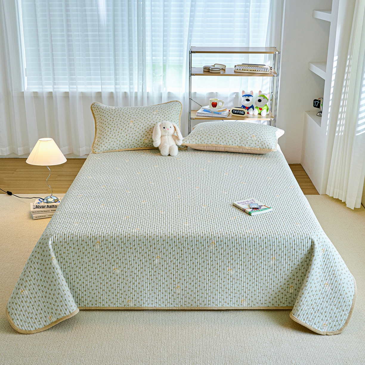 91家纺网 家纺一手货源 找家纺 小叮当家纺仓储工厂店 2025新款A版全棉B版牛奶绒床盖系列单床盖床盖单件 春游兔兔（A棉B绒）