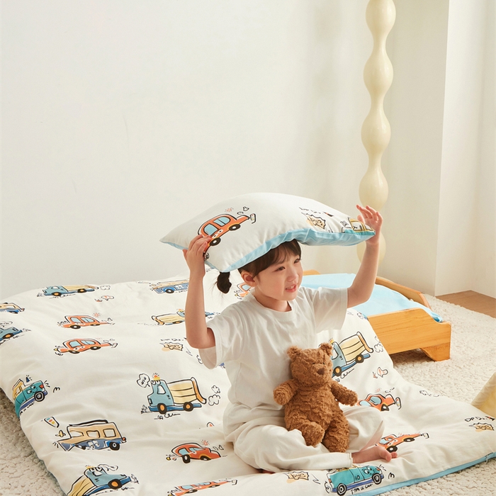 91家纺网 家纺一手货源 找家纺 艾佳宝贝 2025新款A类全棉多功能可拆卸儿童盖毯四季被子 巴士汽车