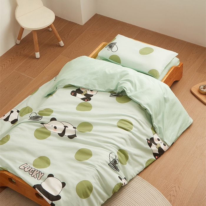 91家纺网 家纺一手货源 找家纺 艾佳宝贝 2025新款A类全棉多功能可拆卸儿童盖毯四季被子 lucky 熊猫