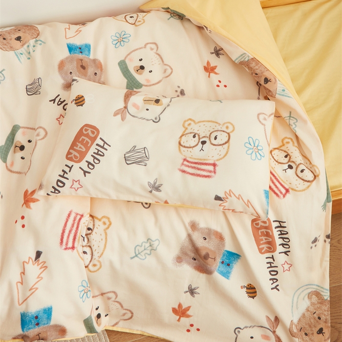 91家纺网 家纺一手货源 找家纺 艾佳宝贝 2025新款A类全棉多功能可拆卸儿童盖毯四季被子 憨憨萌熊