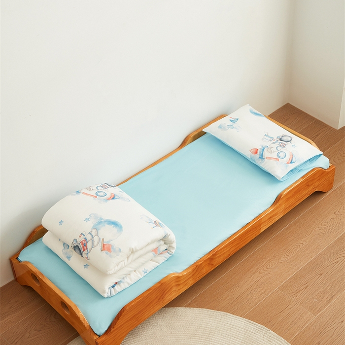 91家纺网 家纺一手货源 找家纺 艾佳宝贝 2025新款A类全棉多功能可拆卸儿童盖毯四季被子 航天员