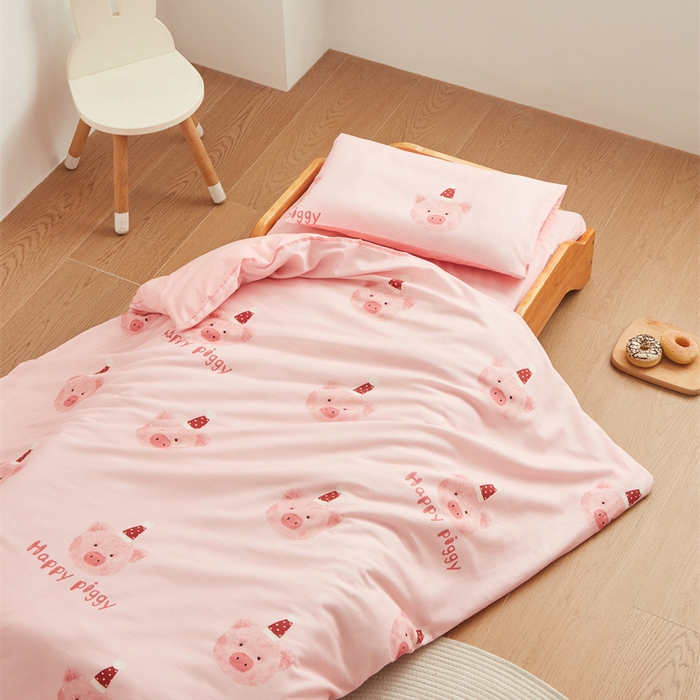 91家纺网 家纺一手货源 找家纺 艾佳宝贝 2025新款A类全棉多功能可拆卸儿童盖毯四季被子 乖巧萌猪