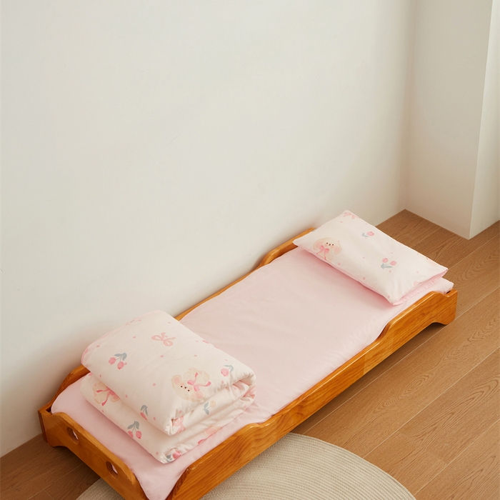 91家纺网 家纺一手货源 找家纺 艾佳宝贝 2025新款A类全棉多功能可拆卸儿童盖毯四季被子 小香兔