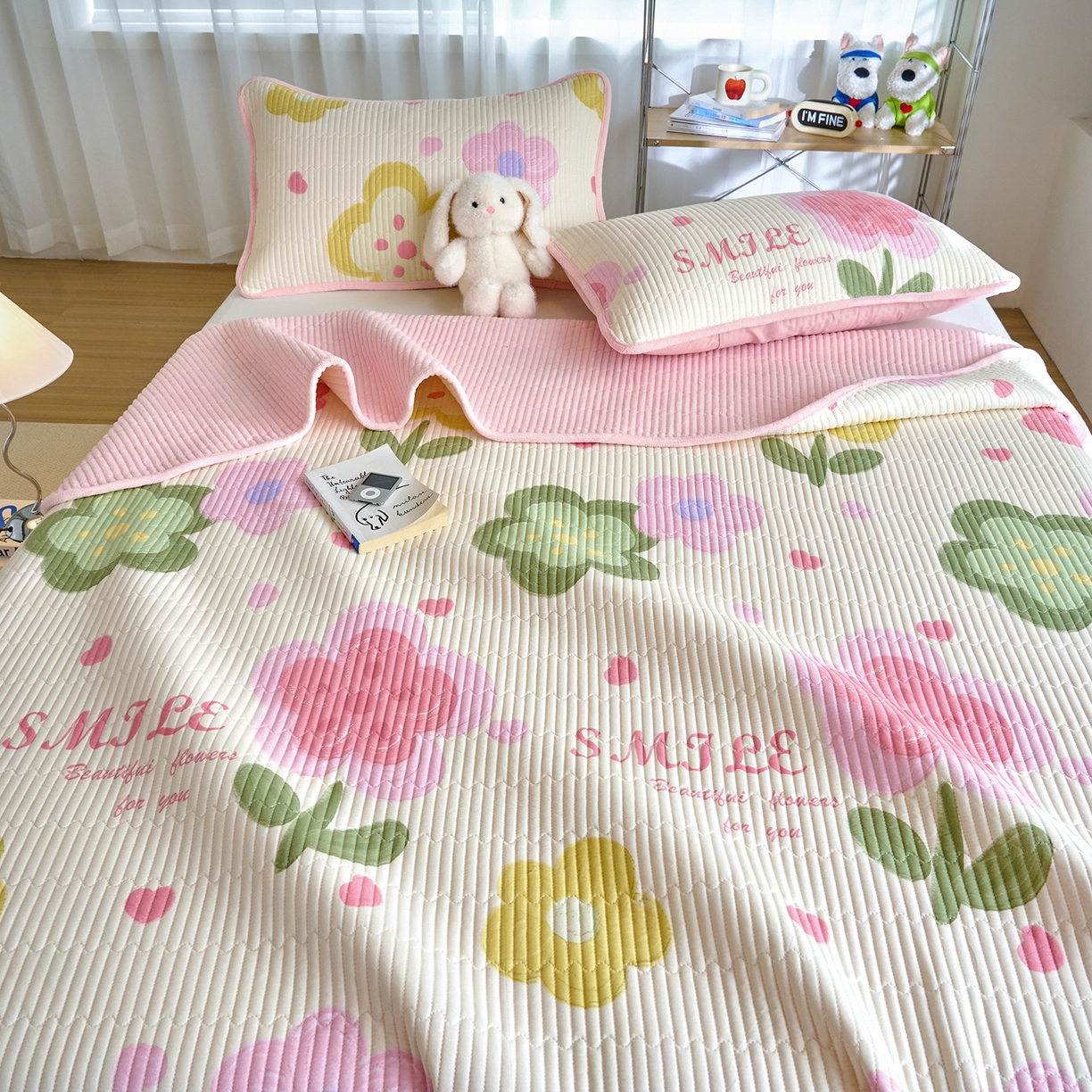 91家纺网 家纺一手货源 找家纺 小叮当家纺仓储工厂店 2025新款A版全棉B版牛奶绒床盖系列单床盖床盖单件 贝利花都（A棉B绒）