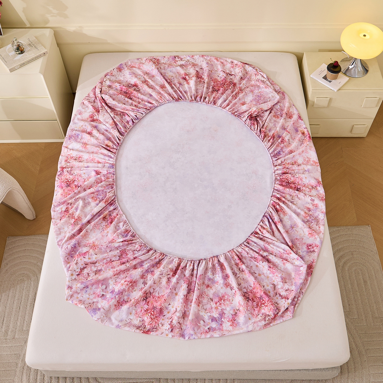 91家纺网 家纺一手货源 找家纺 元元家居（元元被业） 2025秋冬新款全棉纯棉磨毛印花单床笠 邂逅粉