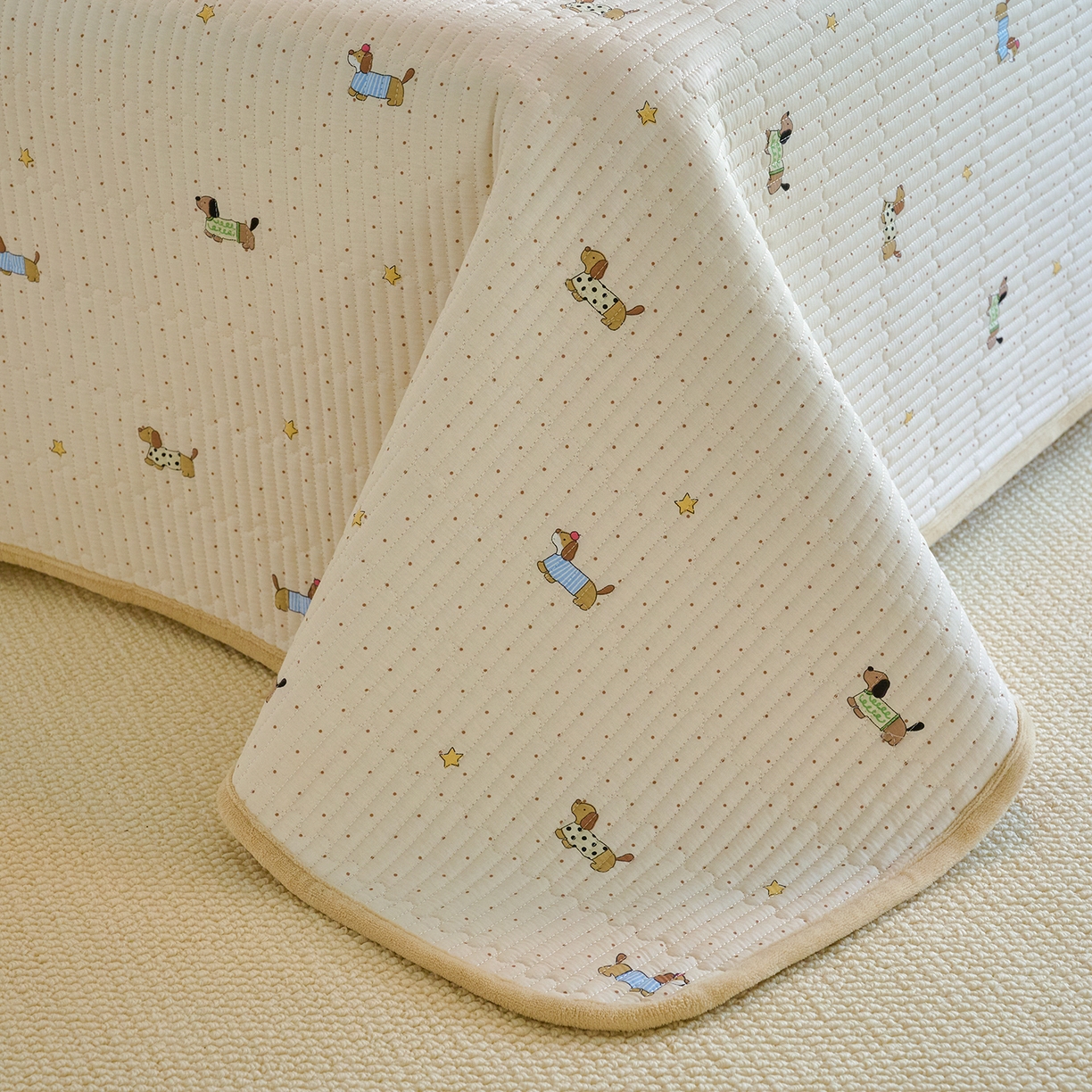 91家纺网 家纺一手货源 找家纺 小叮当家纺仓储工厂店 2025新款A版全棉B版牛奶绒床盖系列单床盖床盖单件 星星柯基（A棉B绒）