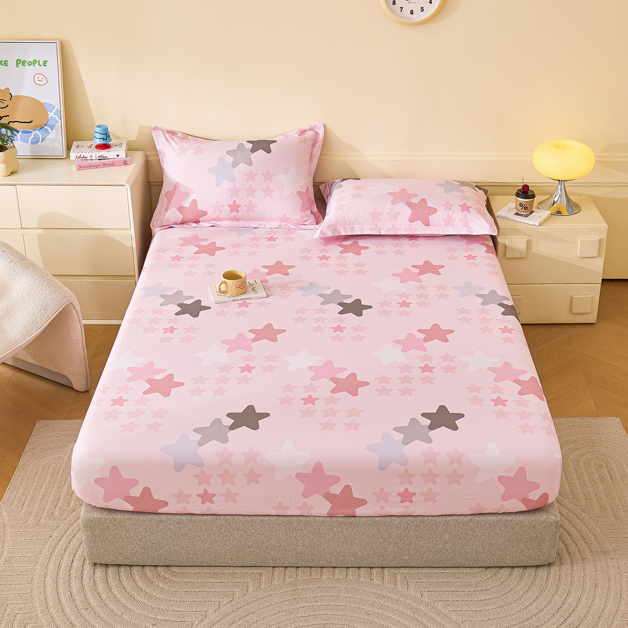 91家纺网 家纺一手货源 找家纺 元元家居（元元被业） 2025秋冬新款全棉纯棉磨毛印花单床笠 星星格格